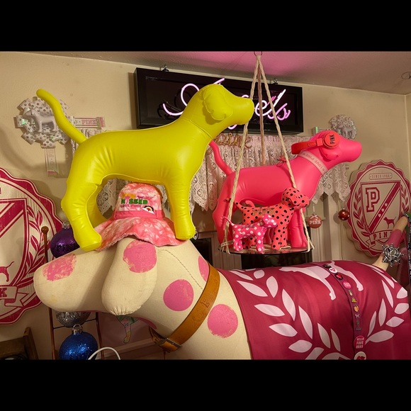 Pink Collection - Picture 7 of 16